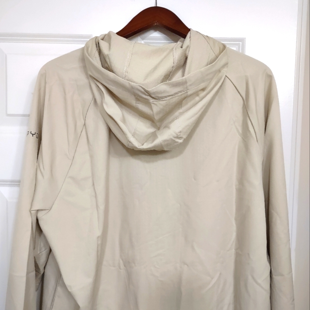 Spyder men's light jacket new with tags